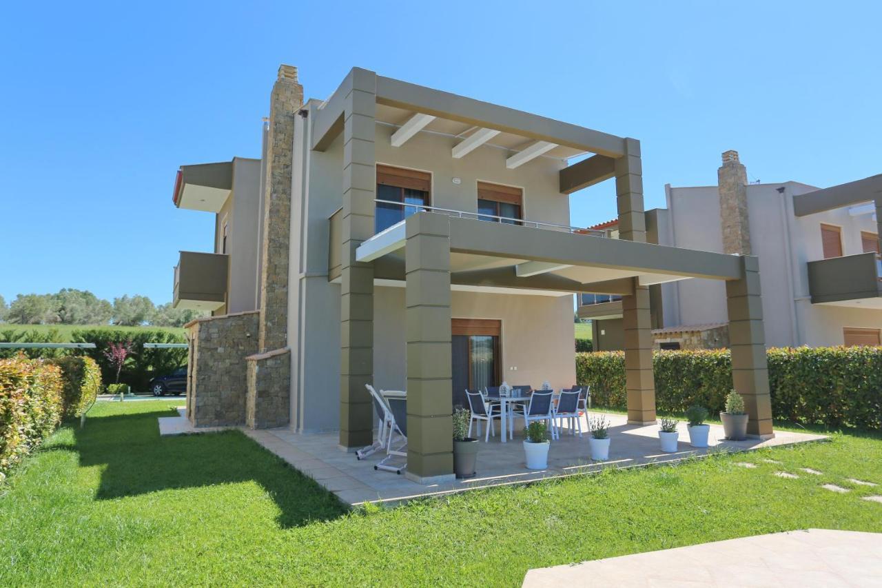 Saint Paul'S Residences Sani  Exterior photo